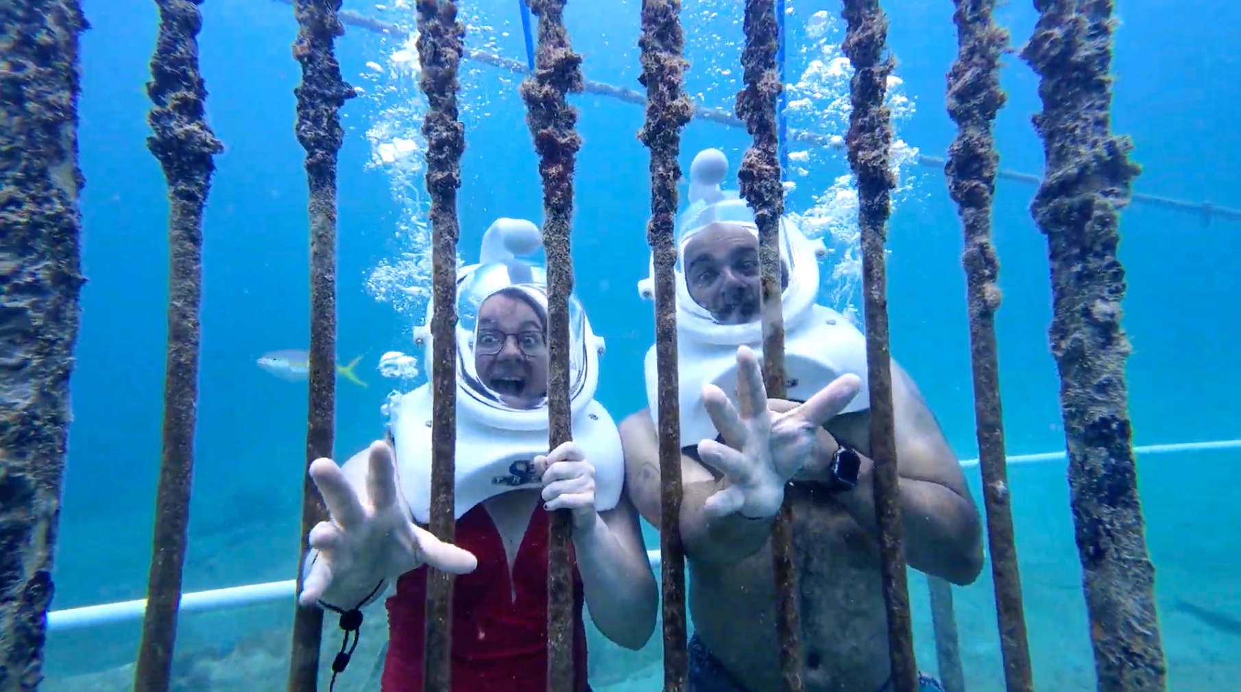 Sea Trek - prison under the sea couple